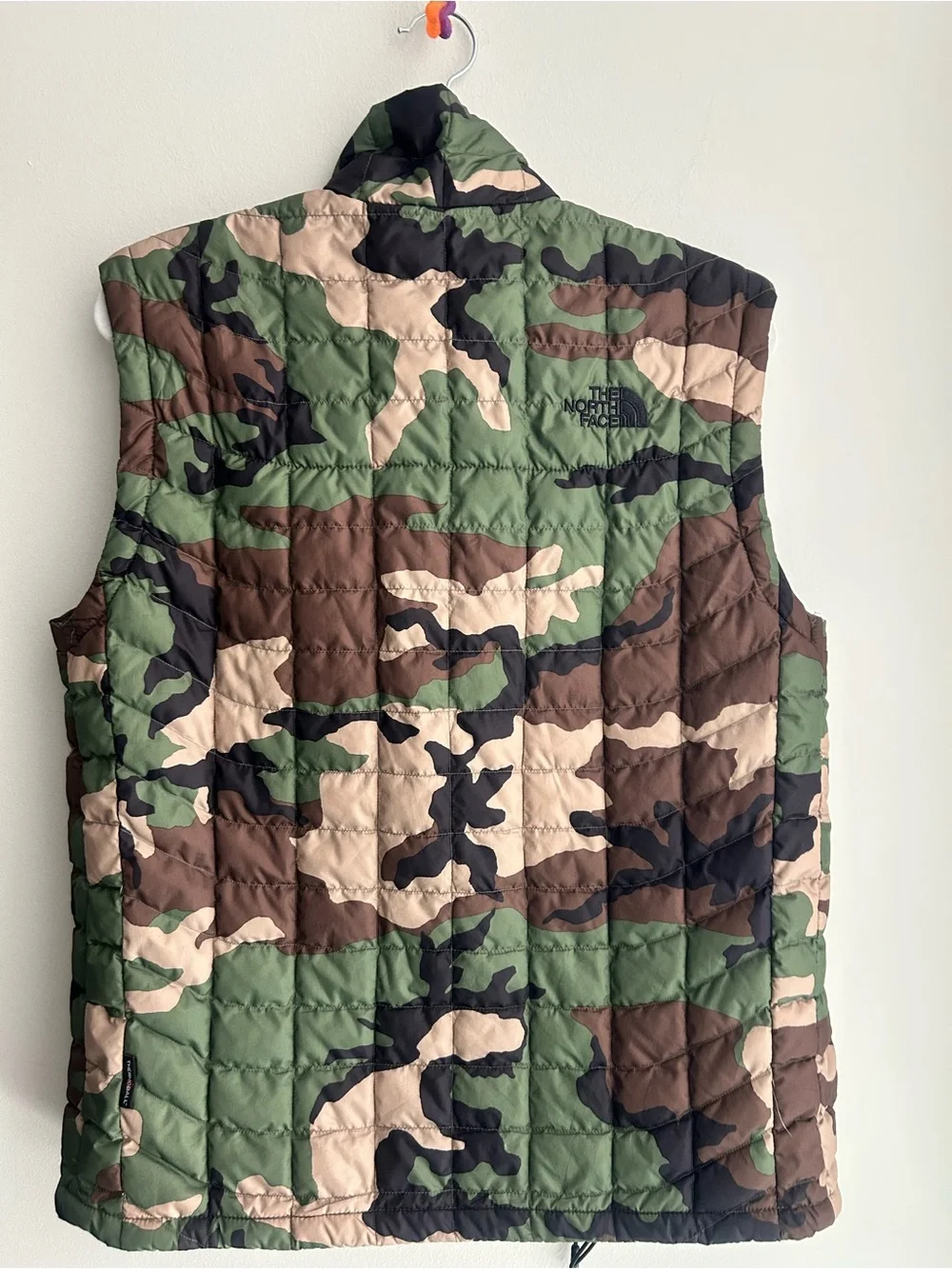 The North Face Camo Quilted Vest - Green/Brown